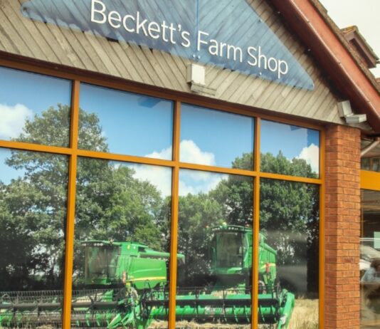 Becketts Farm — сімейна ферма за 25 хвилин від Бірмінгема